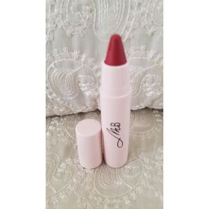 Described as a true neutral red.  Valentina, PLEASE READ DESCRIPTION.